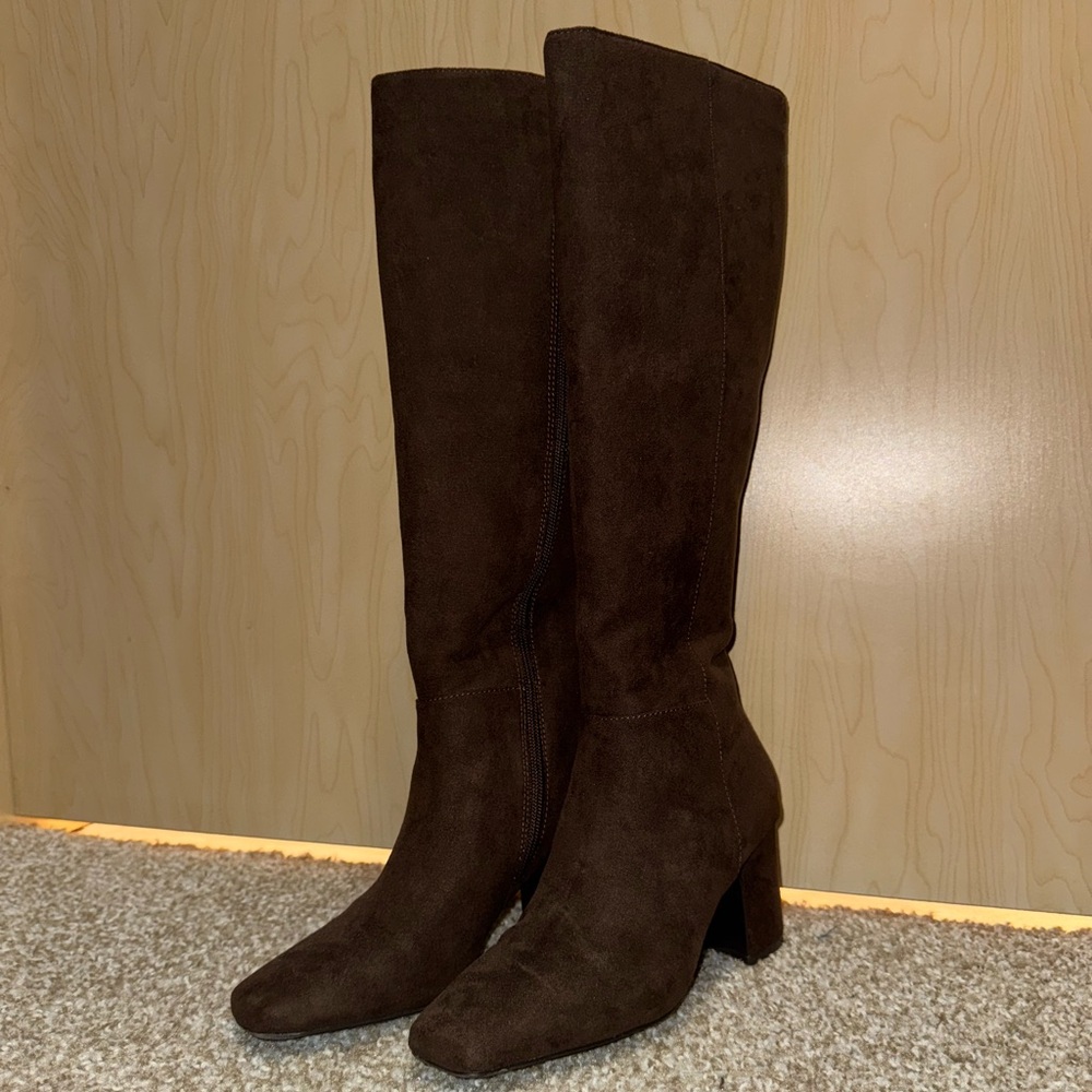 Anne Klein Suede Boots
